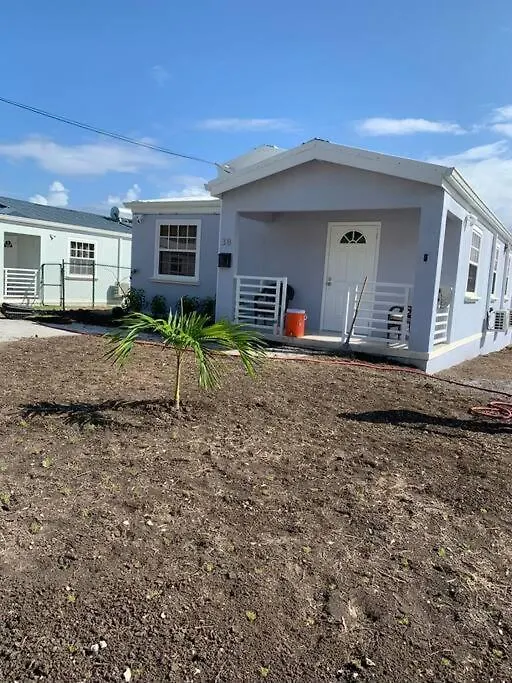 Atlantic Breeze Villa Christ Church 0*,