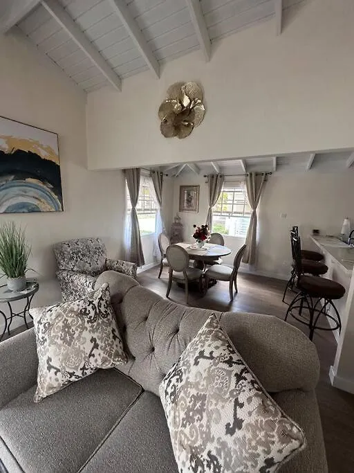Atlantic Breeze Villa Christ Church Holiday home